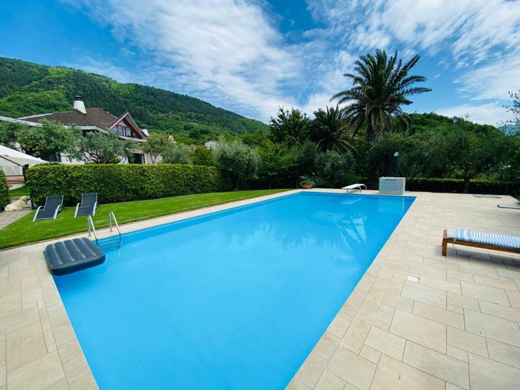 Villa Mandetta B&B Santo Stefano del Sole Exteriér fotografie